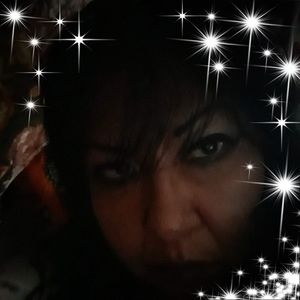 Meet your Posher, Loretta